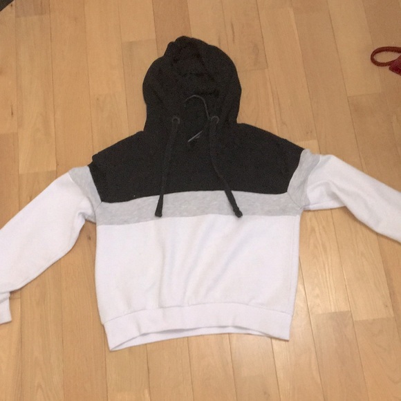 Urban cropped shirt hoodie - Picture 1 of 1